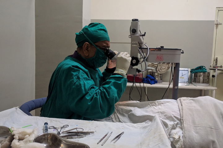 best eye specialist doctor near Vaishali Nagar Jaipur Dr. Goyal